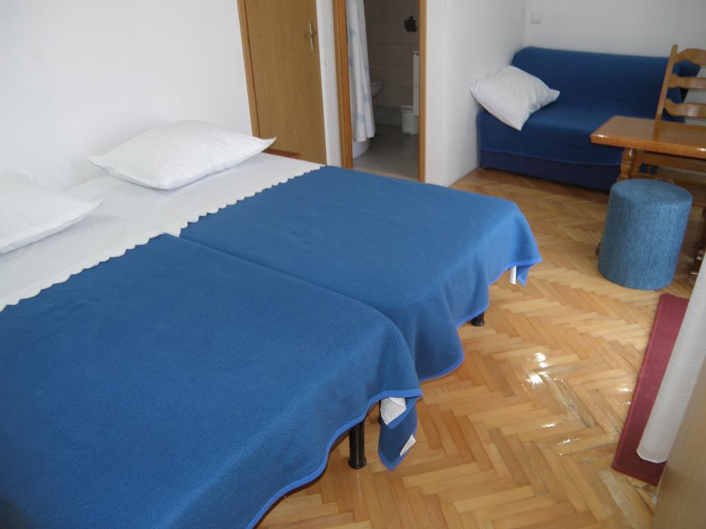 Apartman Kristina, Studio I Soba 普利莫顿 外观 照片