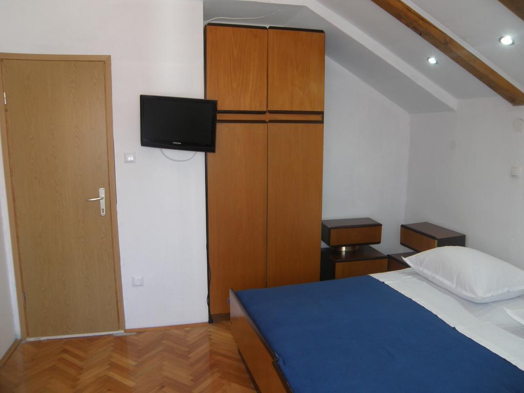 Apartman Kristina, Studio I Soba 普利莫顿 外观 照片