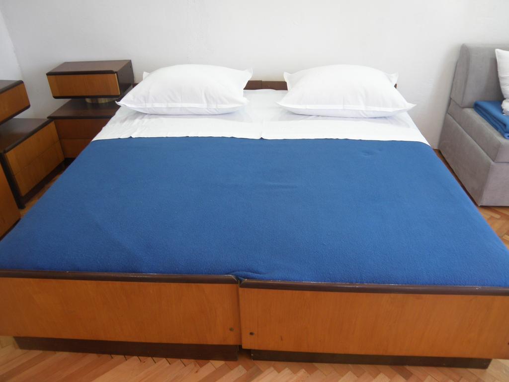 Apartman Kristina, Studio I Soba 普利莫顿 外观 照片